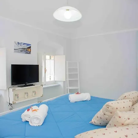 Apartment Le 3b - Finalmarina Finale Ligure
