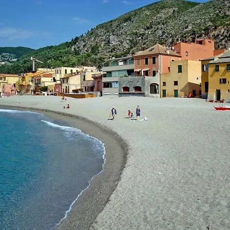 Le 3b - Finalmarina Apartment *